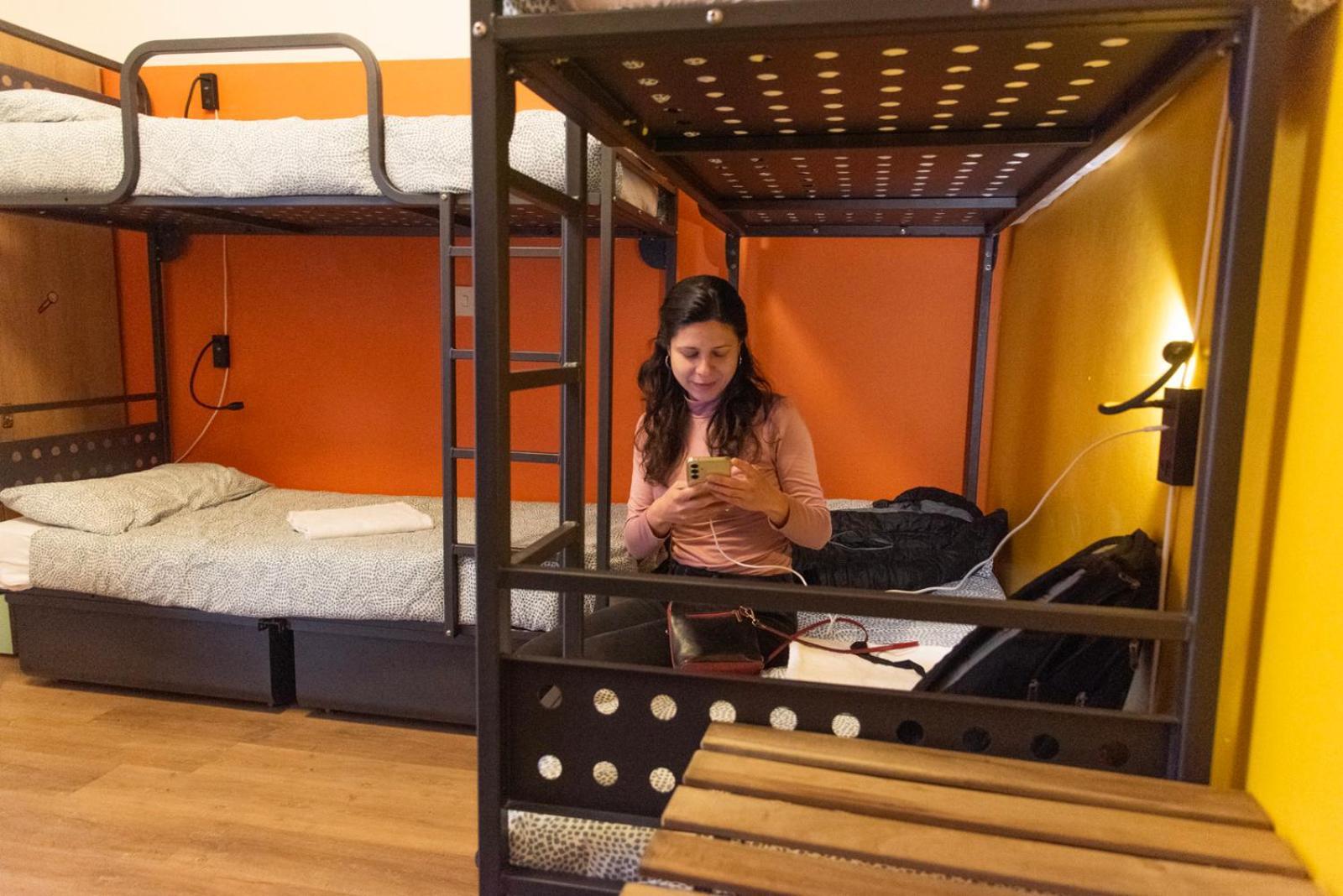 Sunflower Beach Backpacker Hostel & Bar Rimini Exterior foto