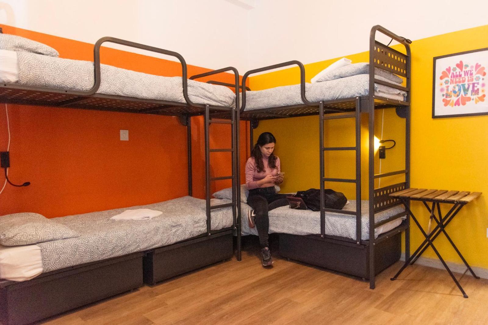 Sunflower Beach Backpacker Hostel & Bar Rimini Exterior foto