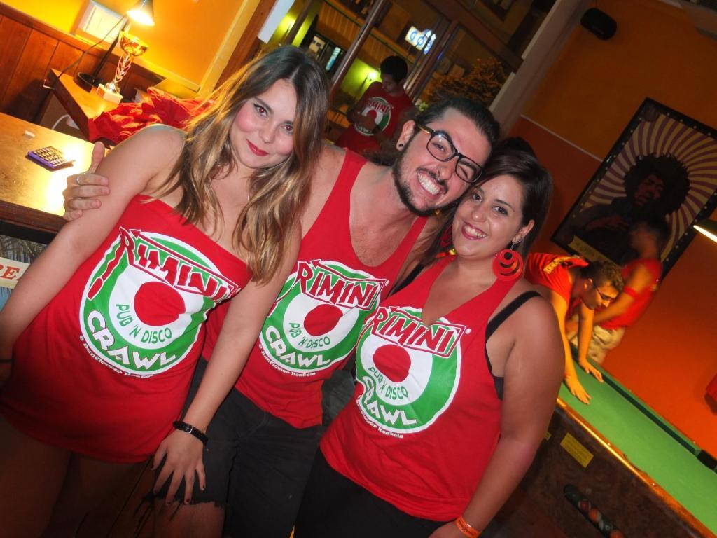 Sunflower Beach Backpacker Hostel & Bar Rimini Exterior foto